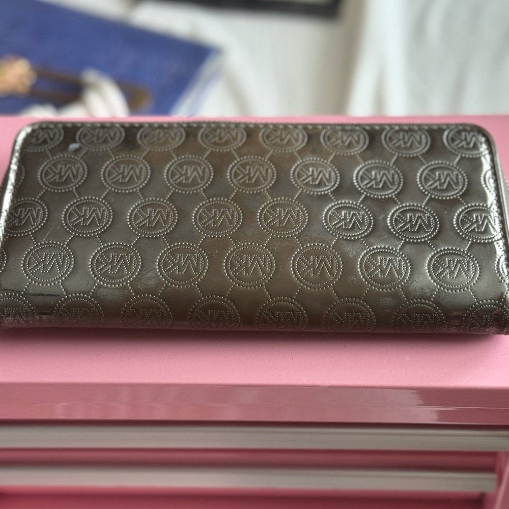 Michael Kors Metallic Gray Logo Wallet